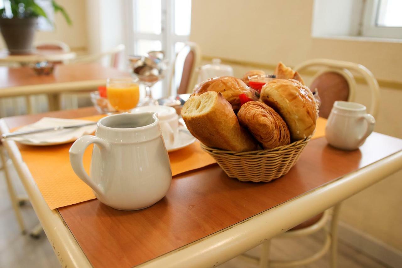 Appia Hotel Cannes Buitenkant foto